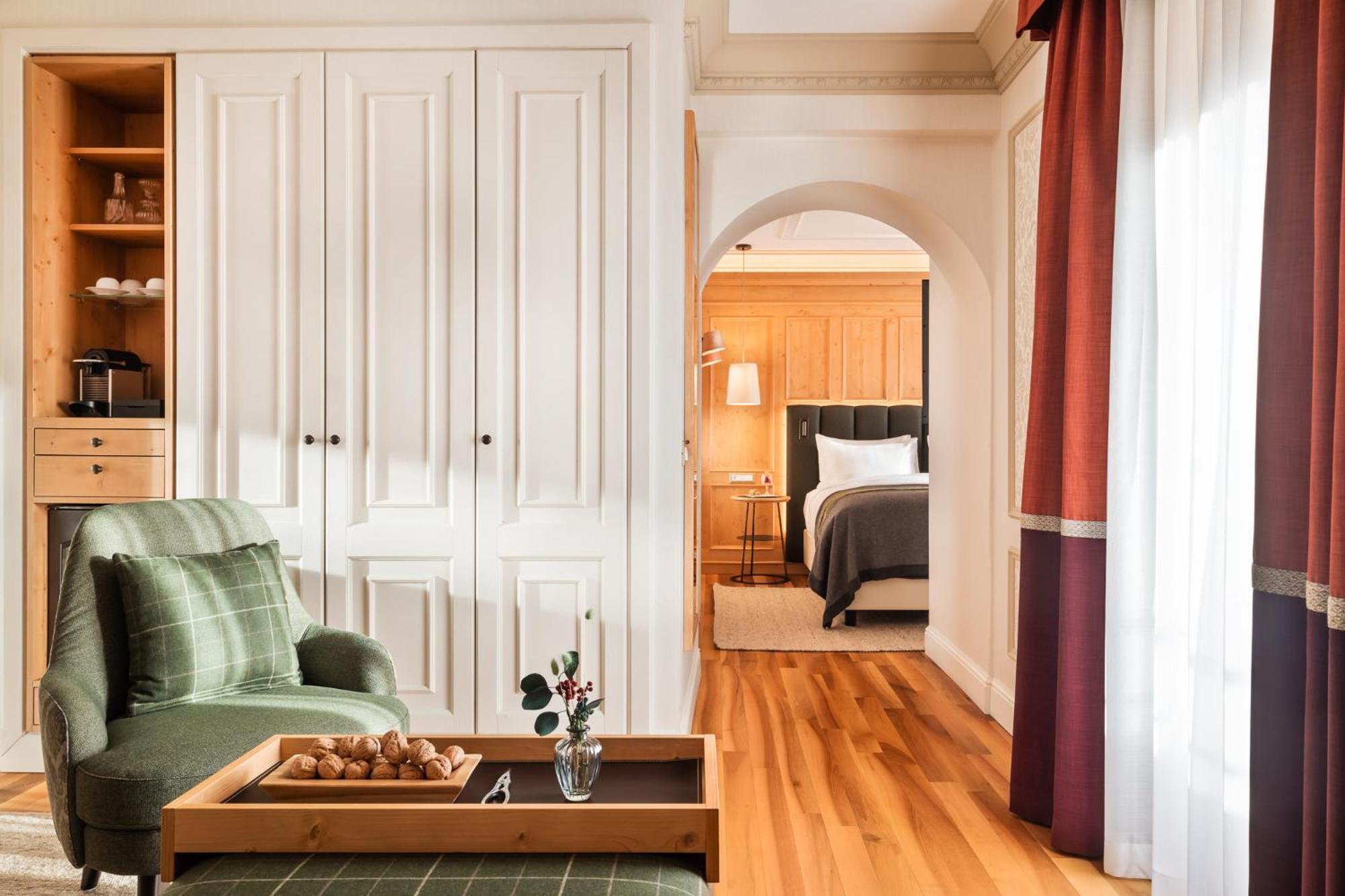Hotel Flueela - The Unbound Collection By Hyatt Davos